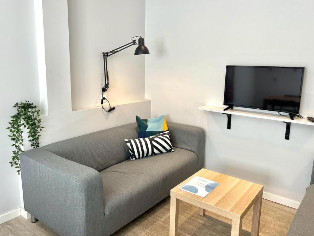 Campus 121 Apartment ฟารู ภายนอก รูปภาพ